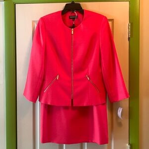 JOHN MEYER Women’s Classic Business Suit (salmon color) (NWT)